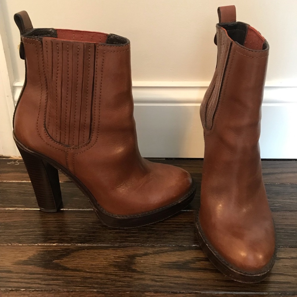 Tory Burch Booties, Brown, SZ 7